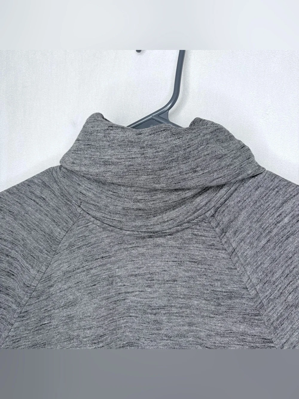 Lululemon Gray‎ To You Tunic Sweater